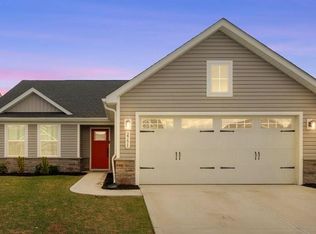 2751 Sand Hollow Dr, Lebanon, IN 46052