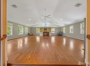223 Pleasant Run Rd, Neshanic Station, NJ 08853