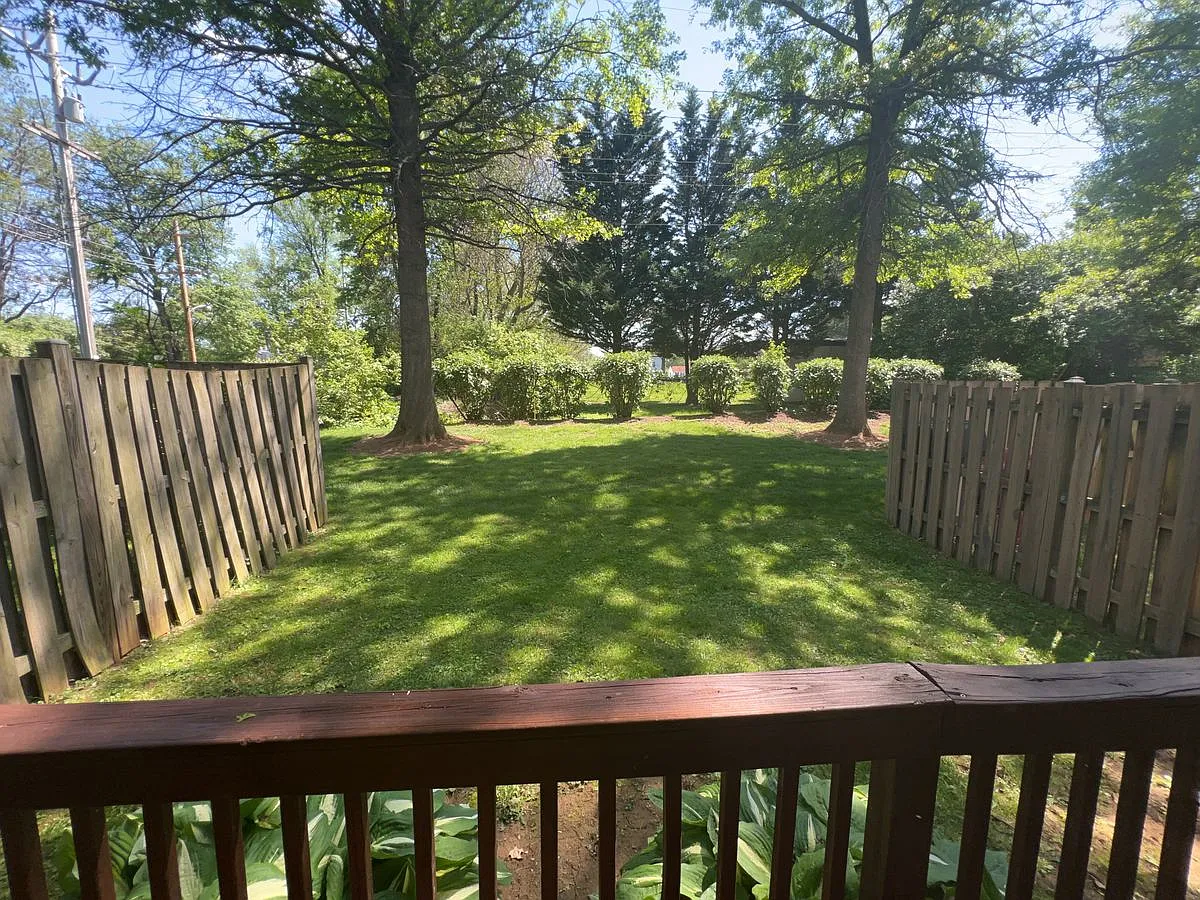 3903 Manheim Place — Photo 2