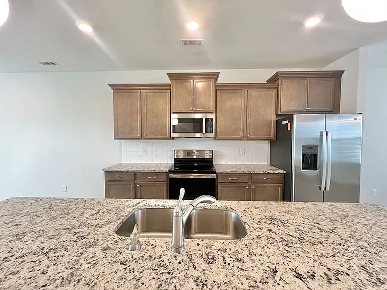 109 Hickory Plains Rd — Photo 10