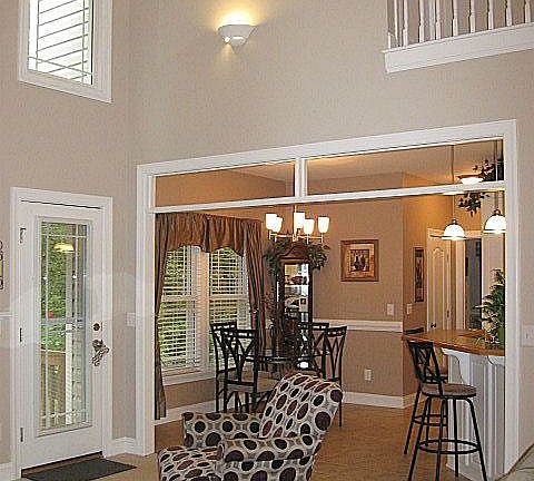 Breakfast nook with chair rail for casual meals