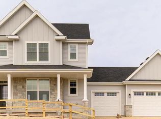 512 Windy Willow Rd, Verona, WI 53593