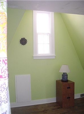 5th image of 313 E Cowley Ave