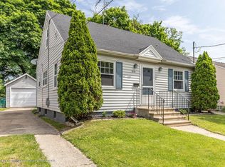 1016 Gordon Ave, Lansing, MI