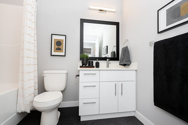 Winnipeg Apartment for rent - 3 Bedrooms — photo 39