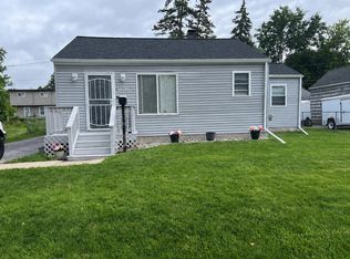 1708 Division St, Saginaw, MI 48602