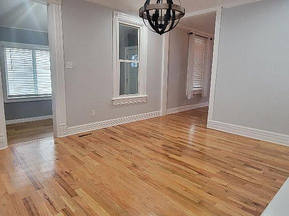 4th image of 236 N 21st St