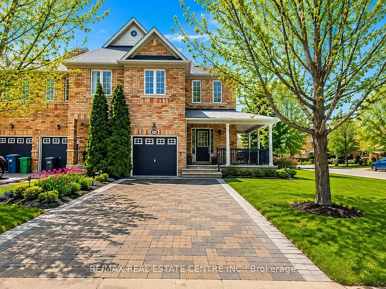 3941 Stardust Dr — Photo 2
