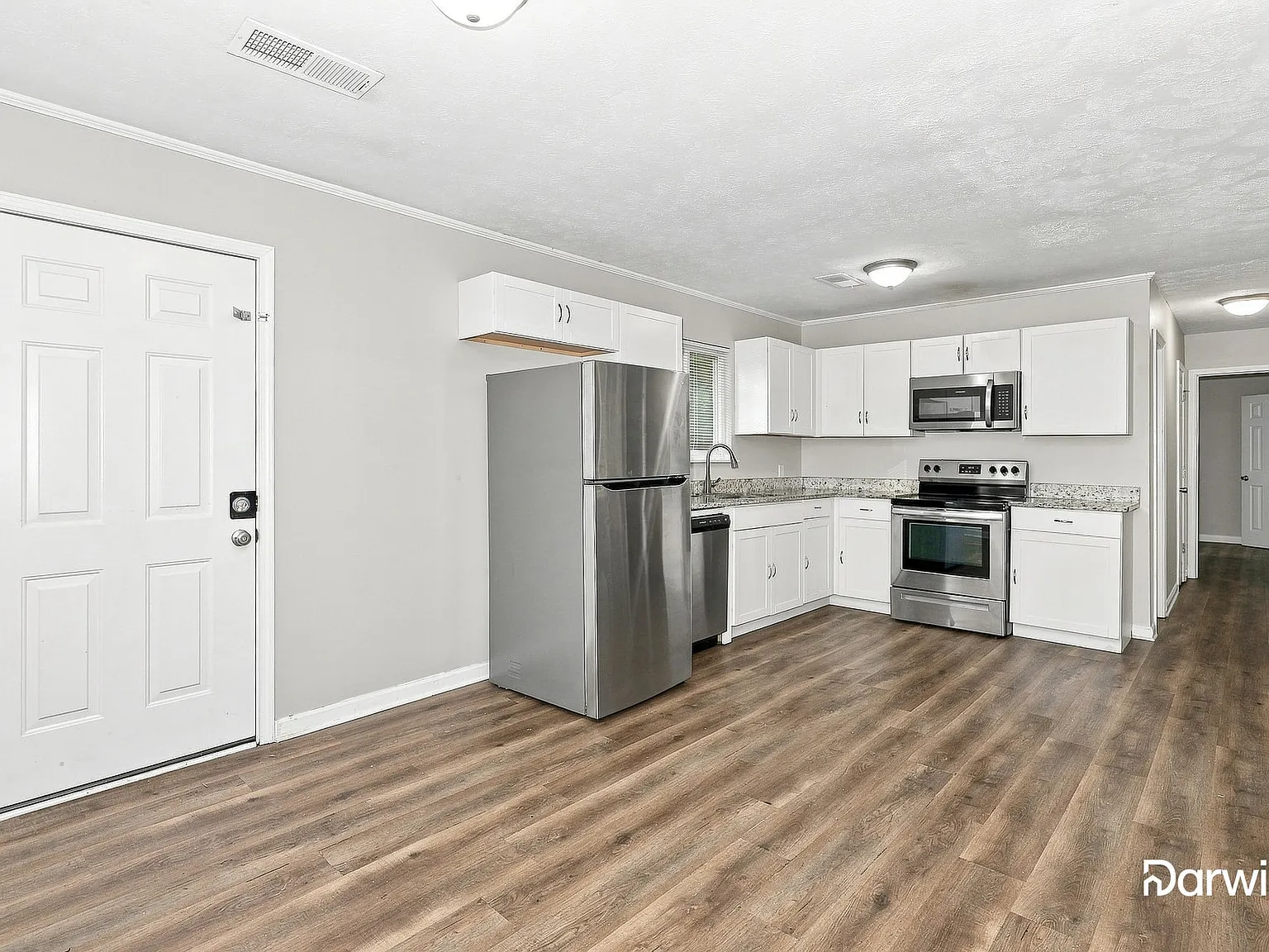 3 bed, 2.0 bath, 1425 sqft, $1,505 — Photo 4