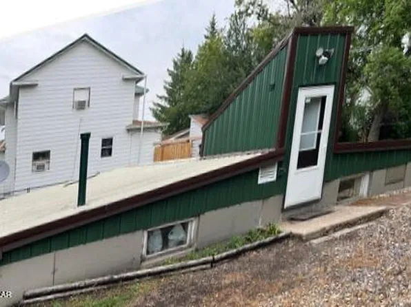 714 Alexander Ave, Crookston, MN 56716