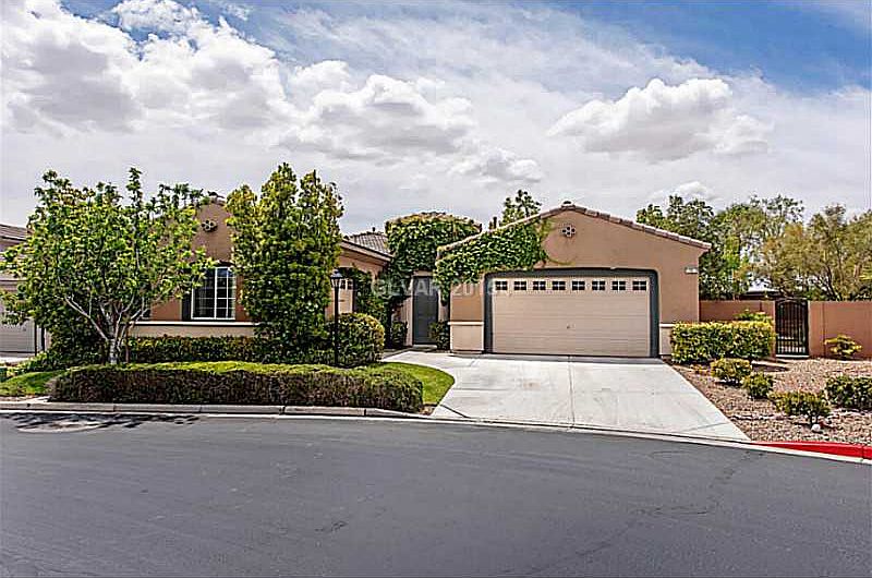 1st image of 10593 Garden Light Dr