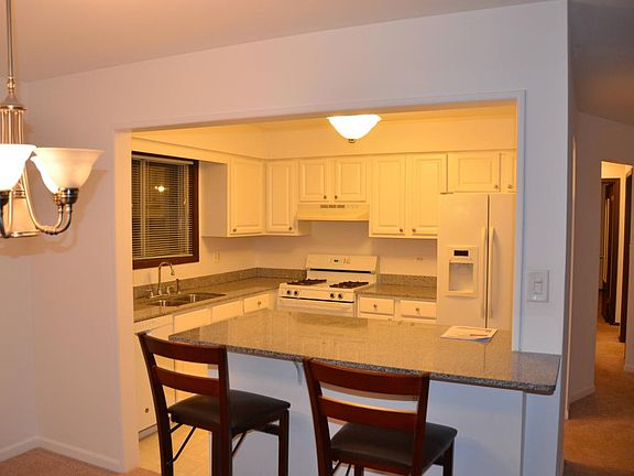 2nd image of 1418 Princeton Ct APT D