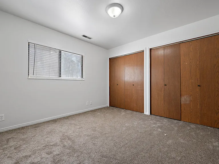 653 S Stubbs Ave — Photo 15