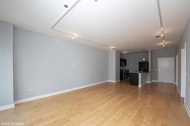 1st image of 8 Randolph St Unit 1607