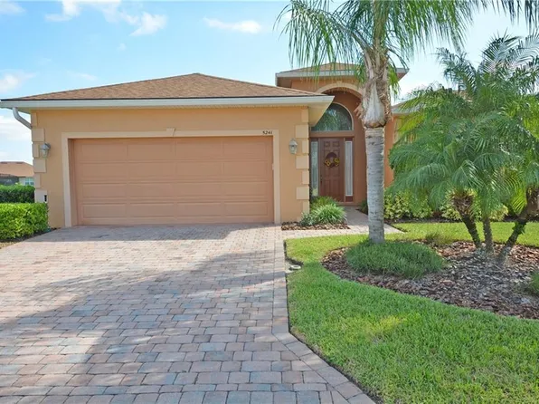 5241 Pebble Beach Blvd, Winter Haven, FL 33884