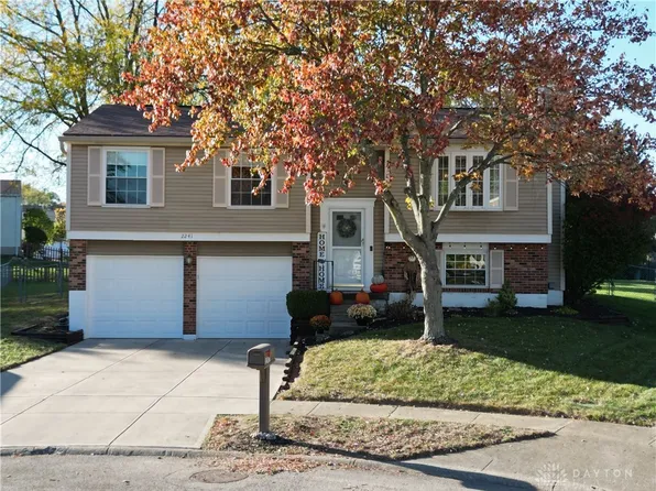 2241 English Oak Ct, Miamisburg, OH 45342
