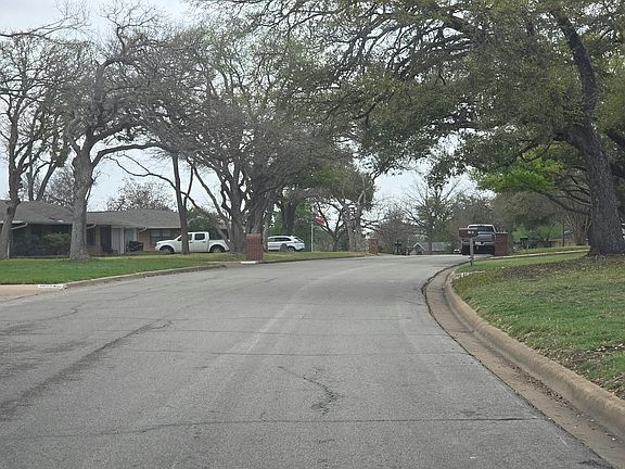 4th image of 3609 Las Cienega Blvd