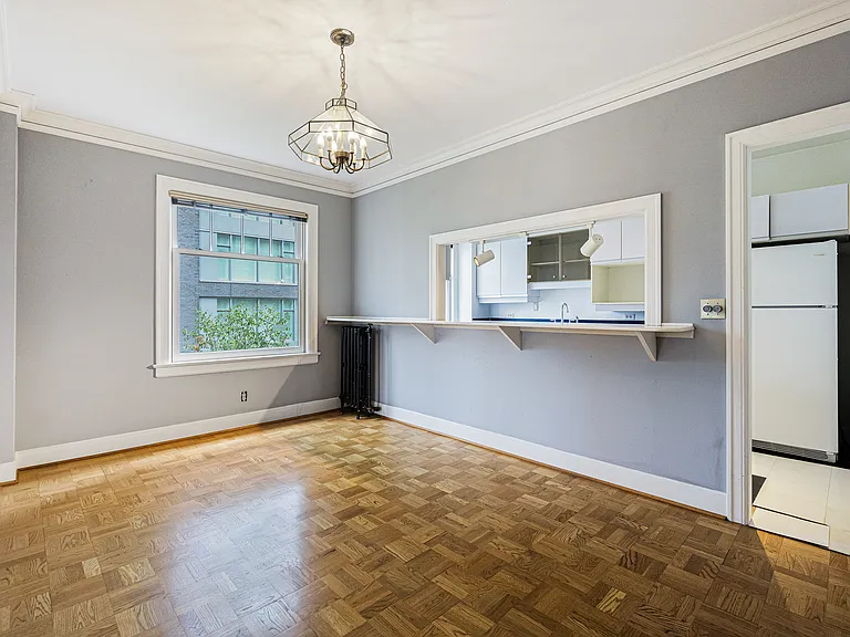1017 Minor Ave #702 — Photo 1