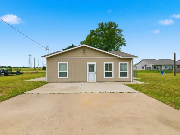 3933 S Baehr St, Wichita, KS 67215