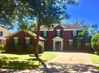 2113 Shadow Bay Cir, League City, TX 77573