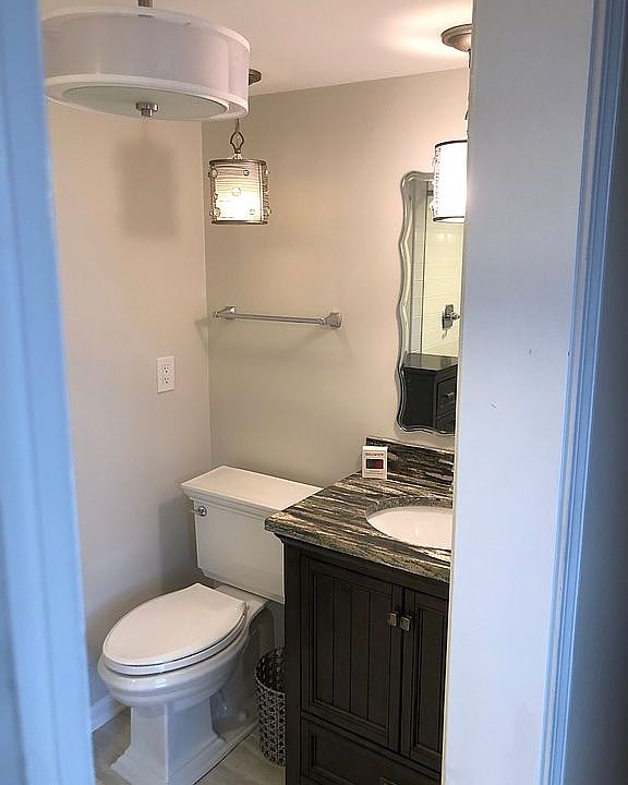 Guest Bathroom 