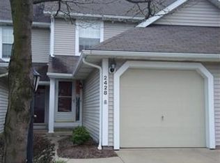 2428 Wrens Dr S, Stow, OH 44224