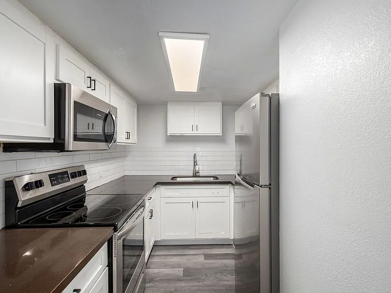 Madison Flats — Photo 3