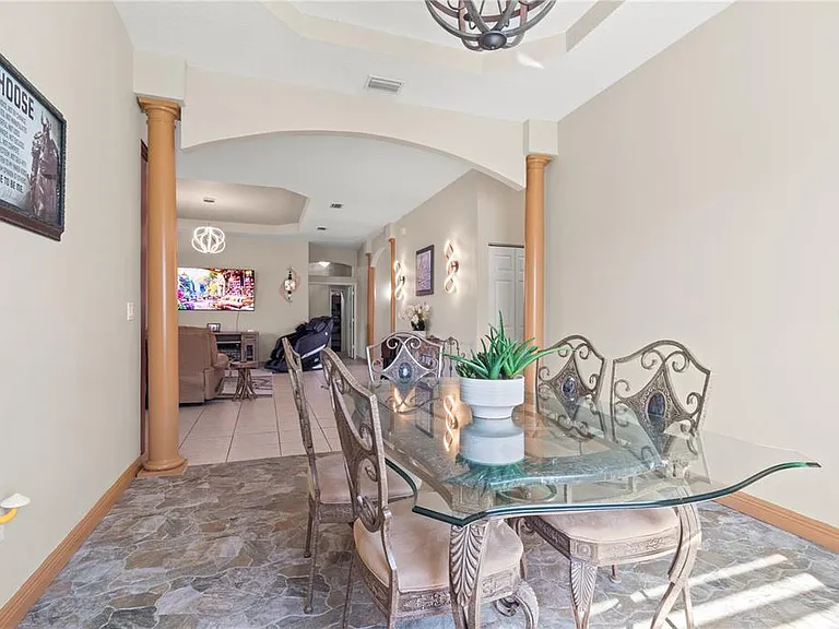 10206 Shooting Star Ct — Photo 12