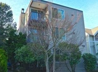 7325 47th Ave SW, Seattle, WA 98136