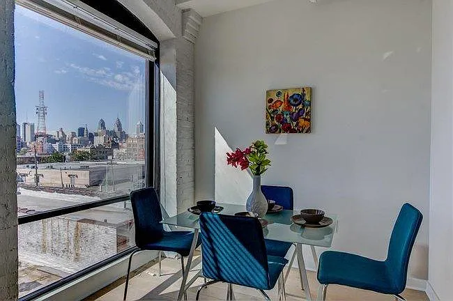 430 Fairmount — Photo 31
