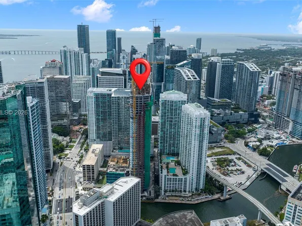 77 SE 5th St #2914, Miami, FL 33131