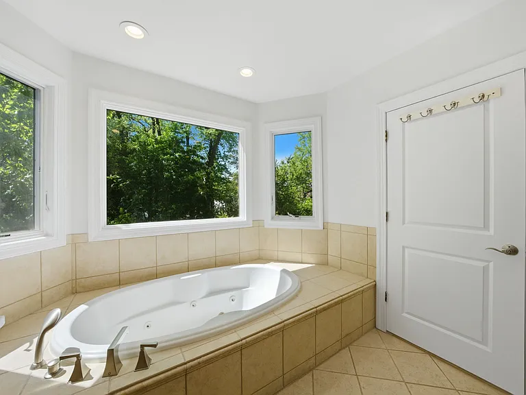 232 Riveredge Rd — Photo 33