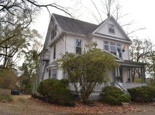 413 W Main St, Urbana, IL 61801
