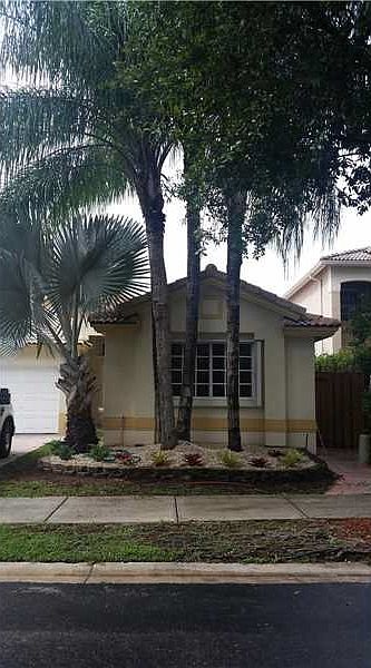 1st image of 11000 NW 73rd St