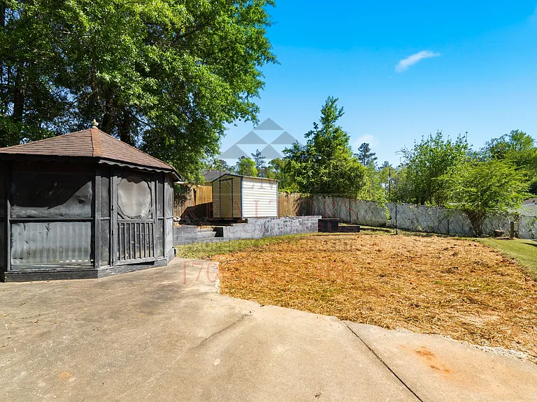 520 Asa Dr — Photo 33