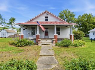 220 N Reece Ave, Mountain City, TN 37683