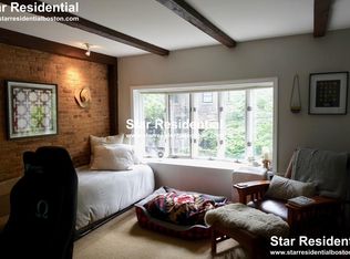 23 Lawrence St #1, Boston, MA 02116