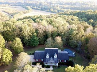 349 Parkview Ln, Centerville, TN 37033