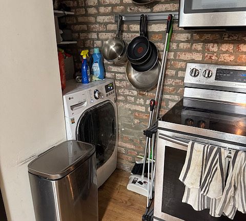 3rd image of 549 E 13th St Unit 3A