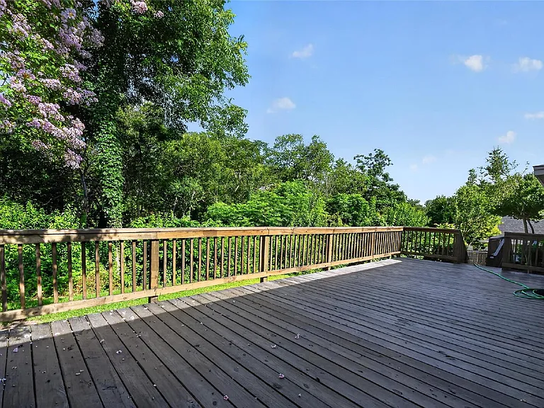 2808 Woodland Dr — Photo 30