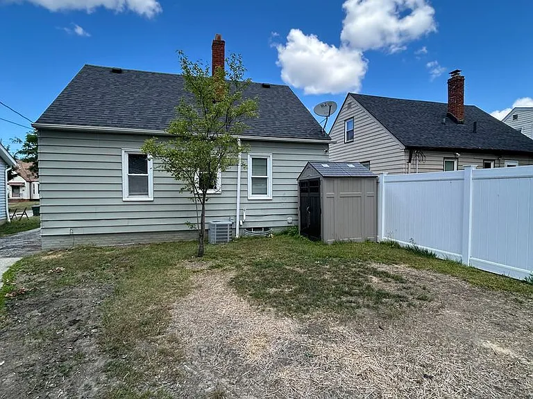 4126 Hinsdale Rd — Photo 61
