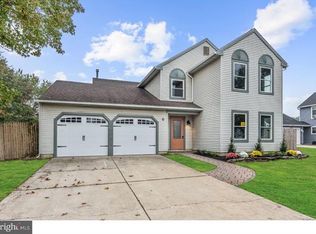 14 Oakton Dr, Mantua, NJ 08051