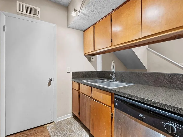 2510 San Gabriel St #303 — Photo 3