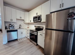 1851 S 10th St #2, Saint Louis, MO 63104