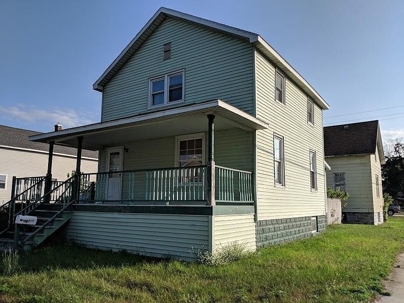 1st image of 132 W Lake St