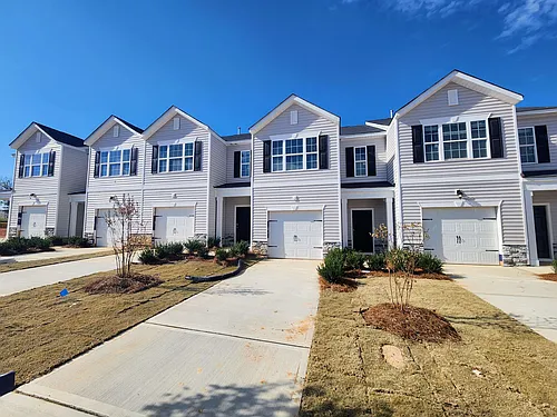 423 David Hill Dr Photo 1
