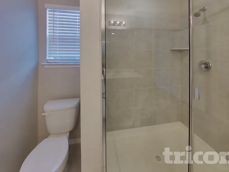 1023 Spofford Dr — Photo 7