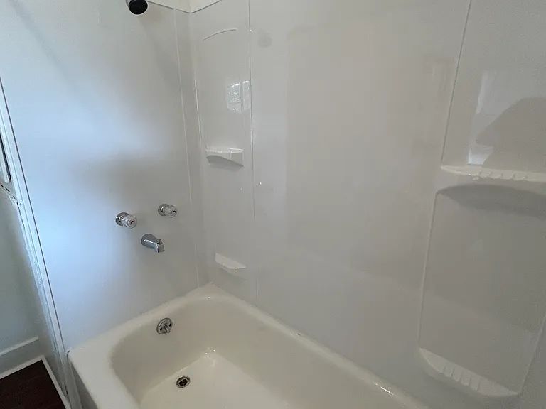 701 N High St #5 — Photo 11