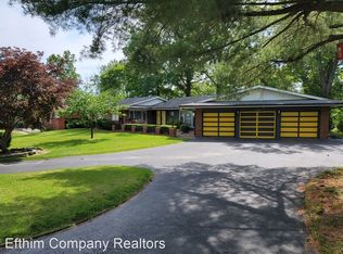 10601 Rebecca Dr, Saint Louis, MO