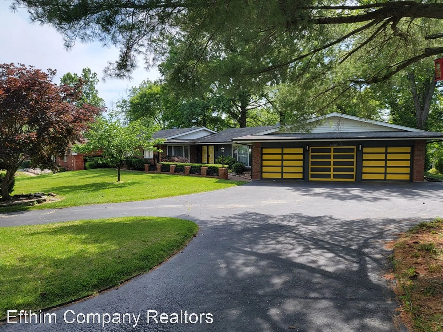 10601 Rebecca Dr photo 1